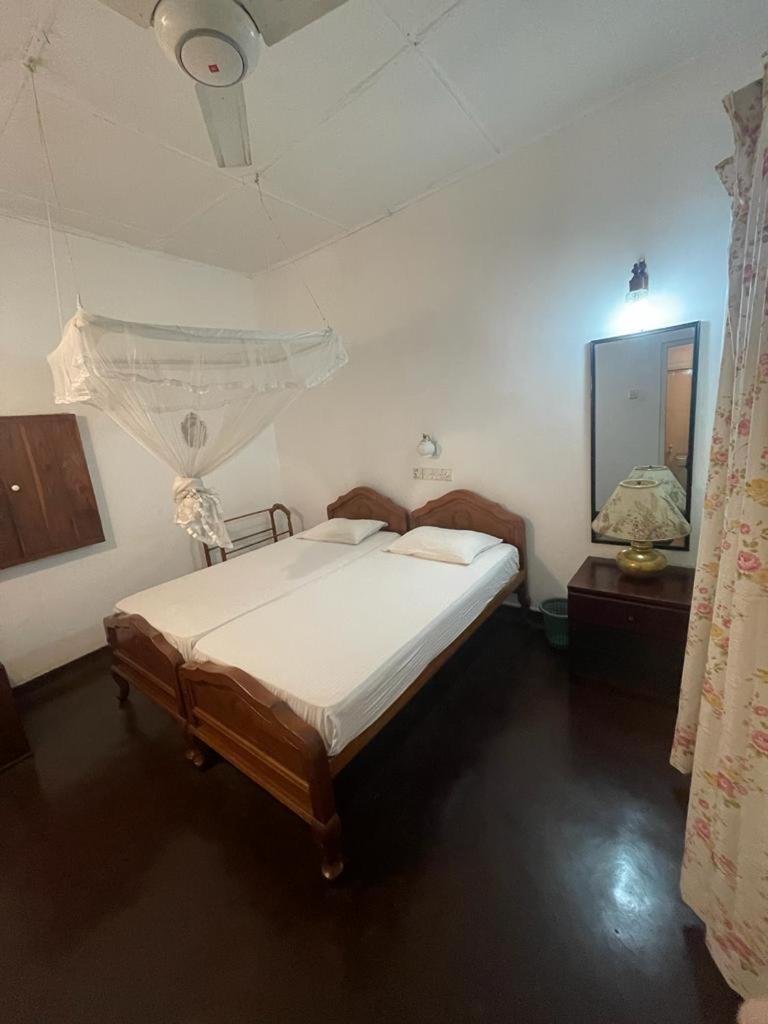 Kandy Inn Madugalle'S Family Guest House Εξωτερικό φωτογραφία