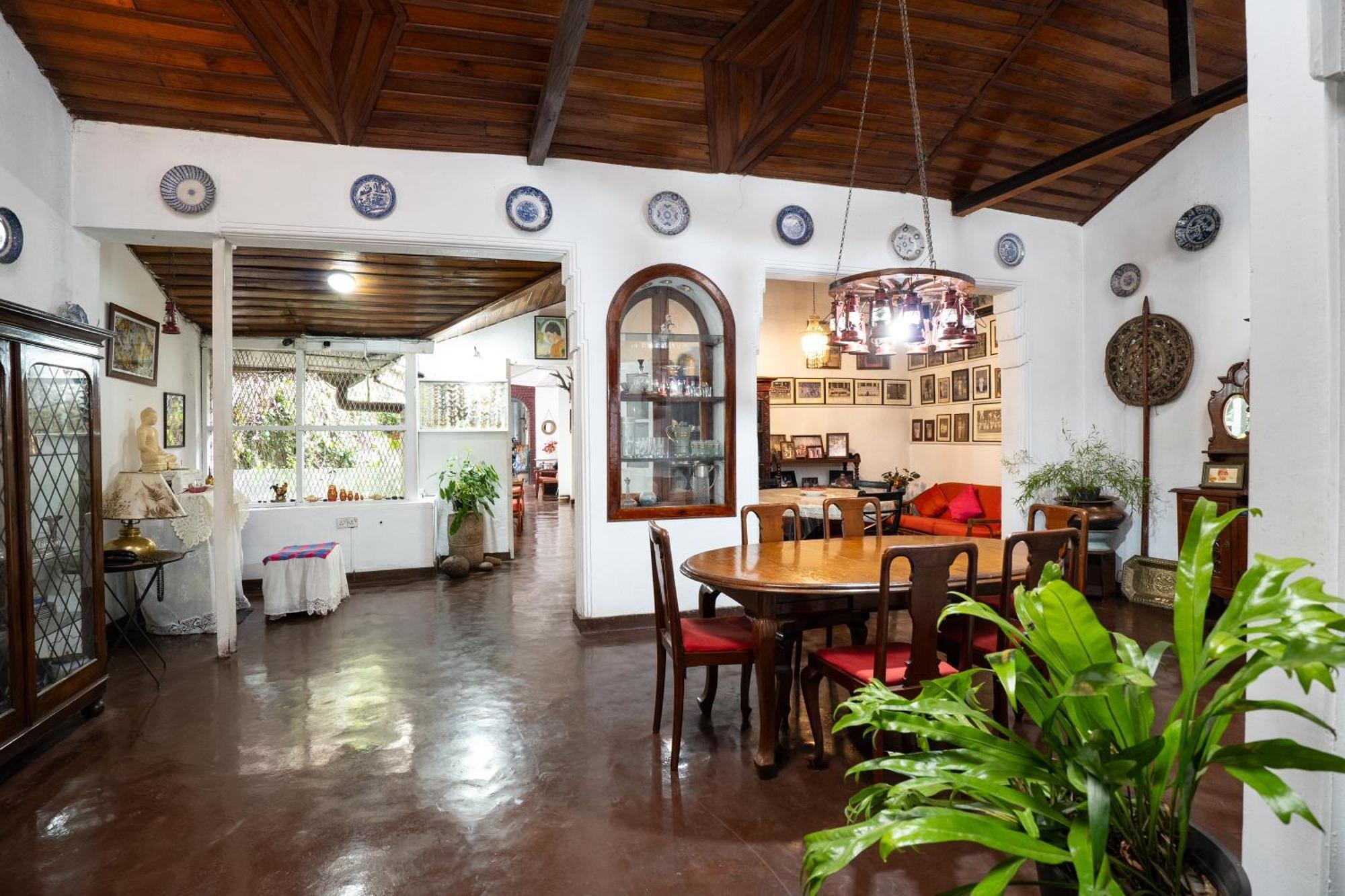Kandy Inn Madugalle'S Family Guest House Εξωτερικό φωτογραφία