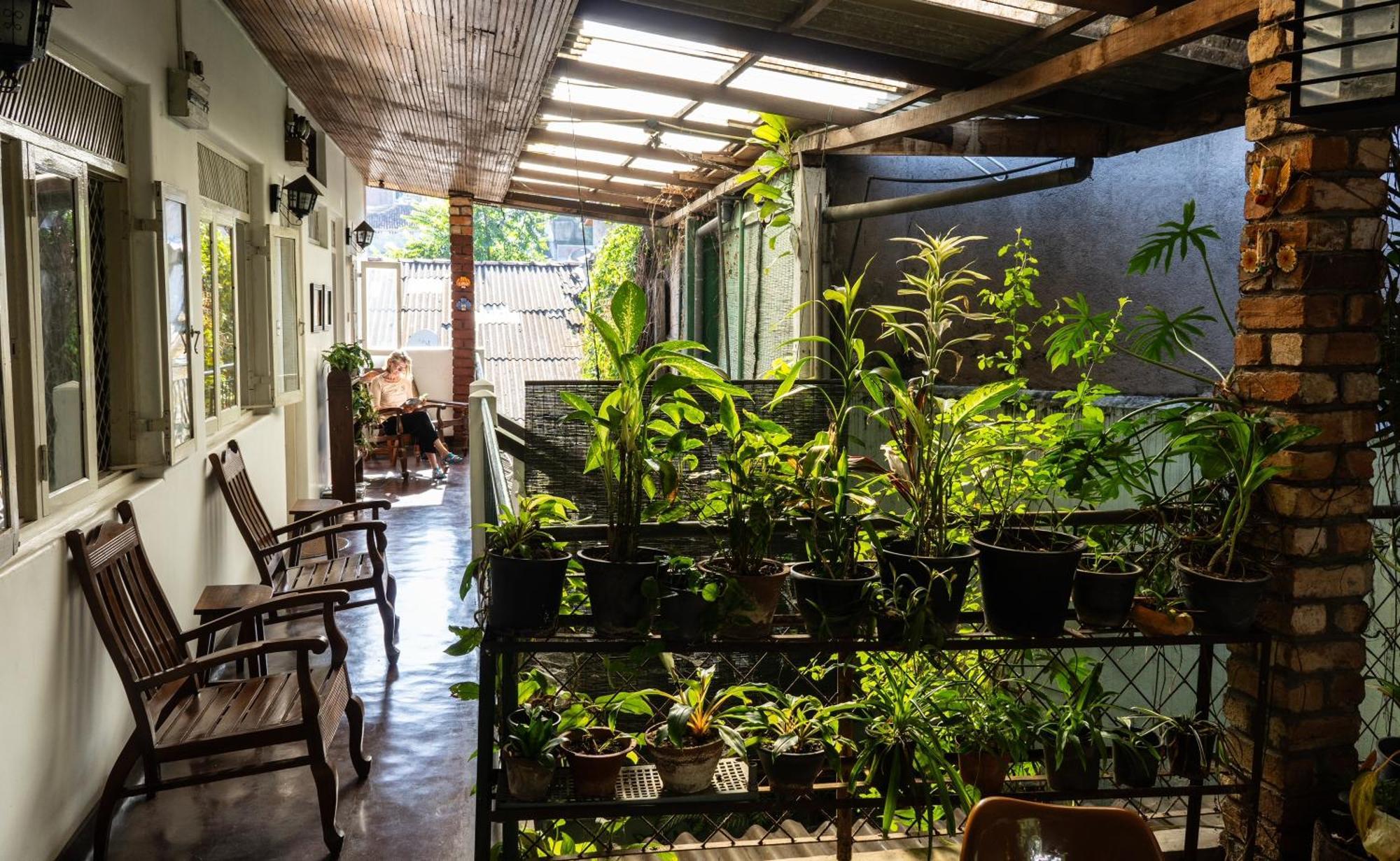 Kandy Inn Madugalle'S Family Guest House Εξωτερικό φωτογραφία